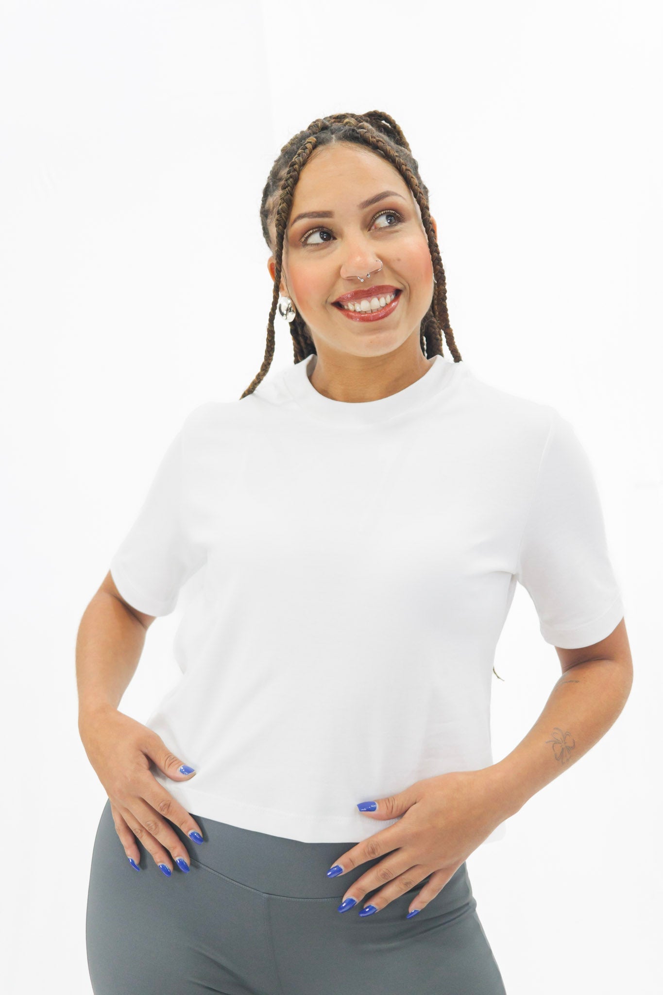 T-shirt Feminina Casual Premium - Cotton Pima Slim Yebo